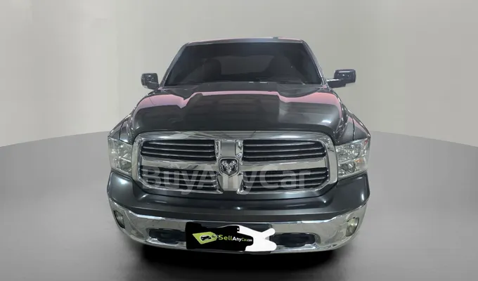 carsDetail