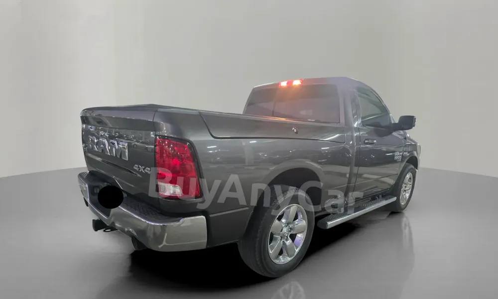 Vehicle photo 2