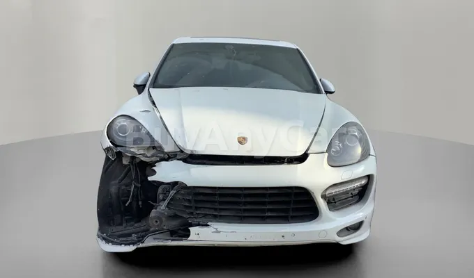 carsDetail