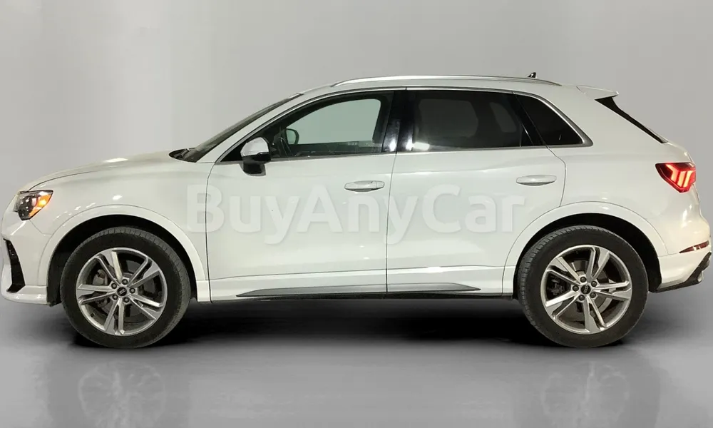 Vehicle photo 3