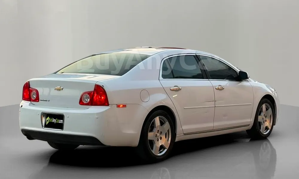 Vehicle photo 2