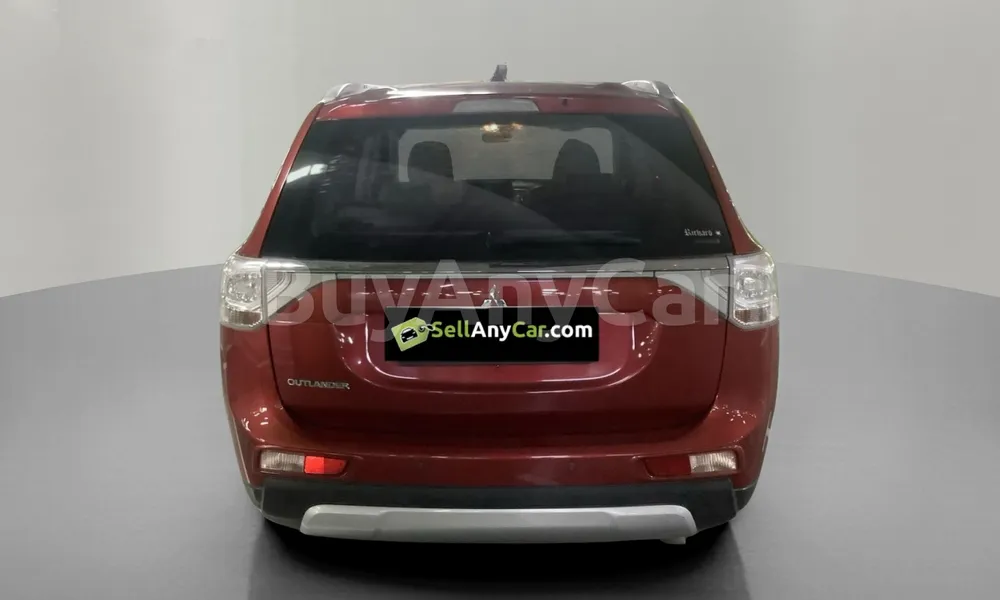 Vehicle photo 2