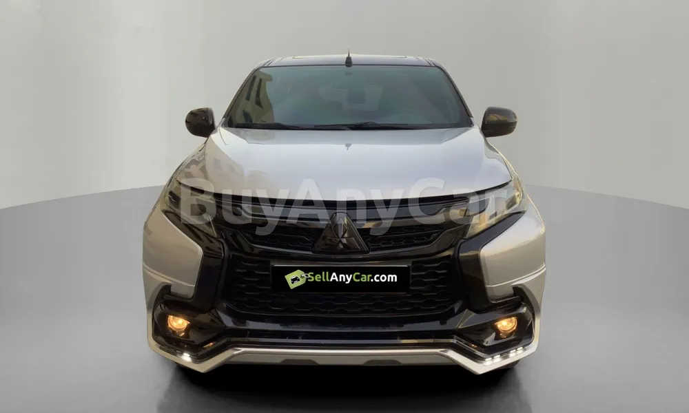 Vehicle photo 1