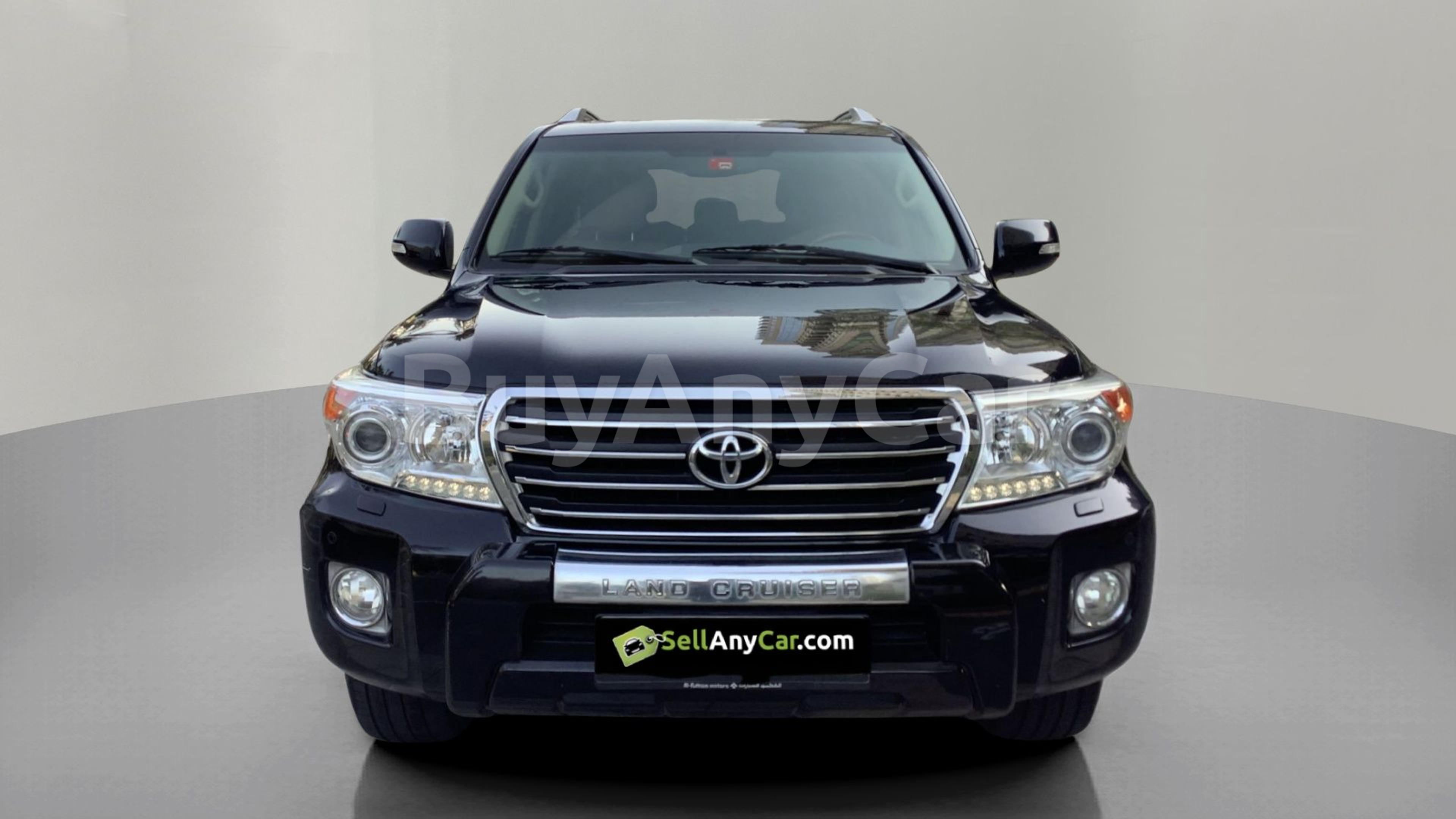 2014 Toyota Land Cruiser