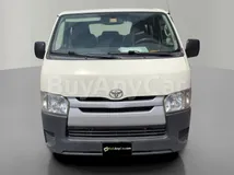 Toyota Hiace 2016