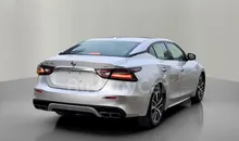 Nissan Maxima