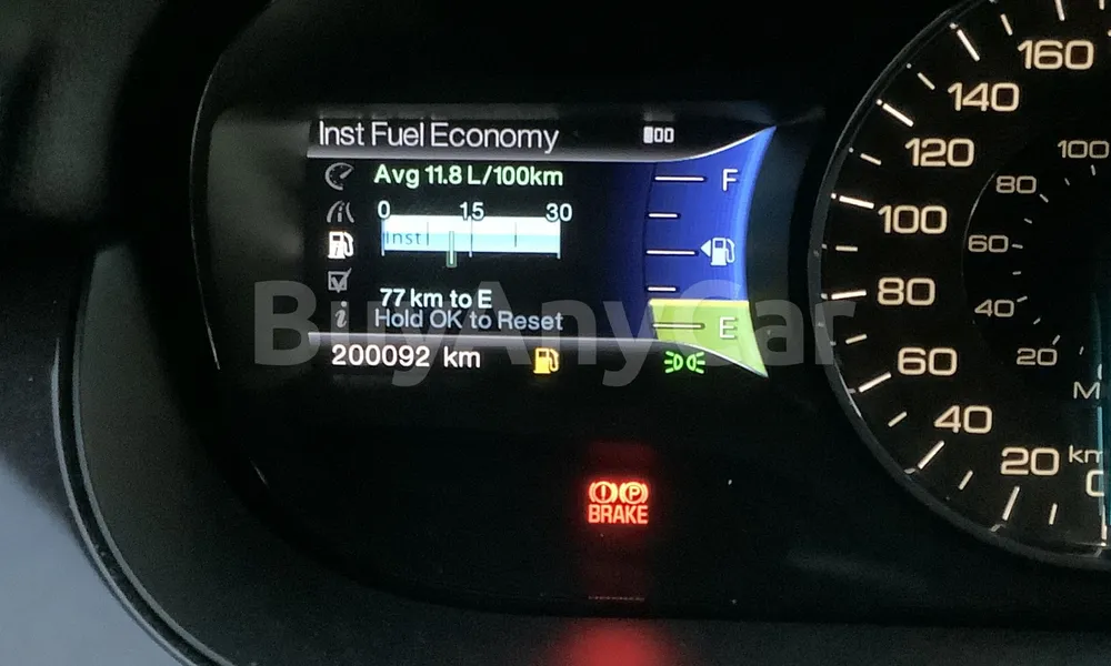 Vehicle photo 7