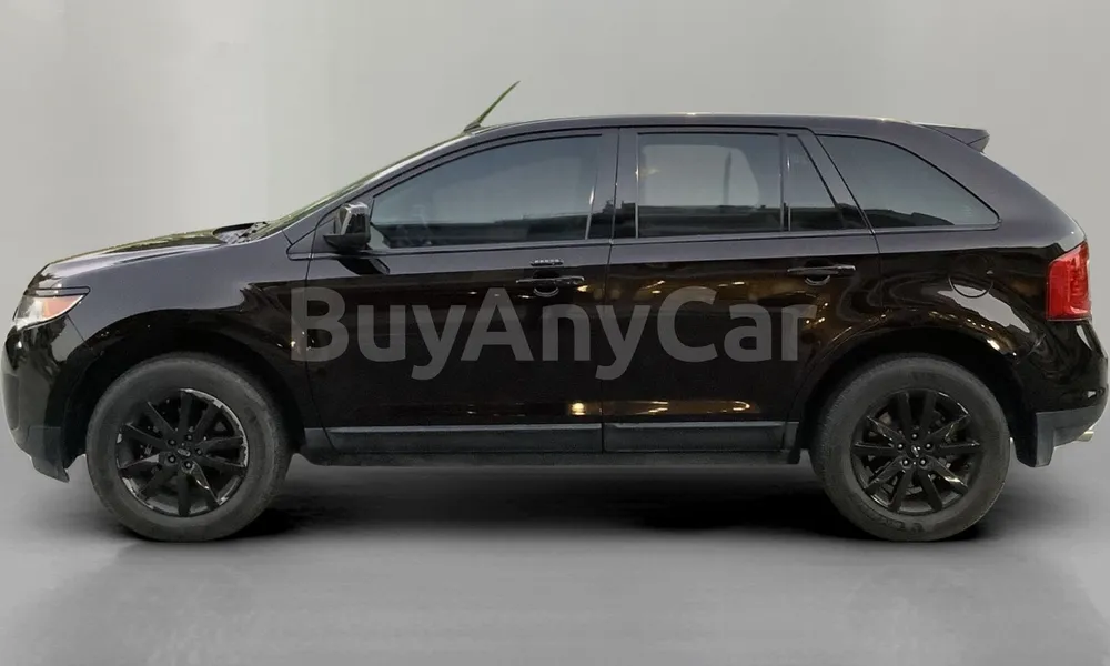 Vehicle photo 3