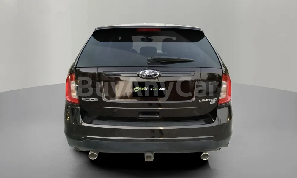 Vehicle photo 2
