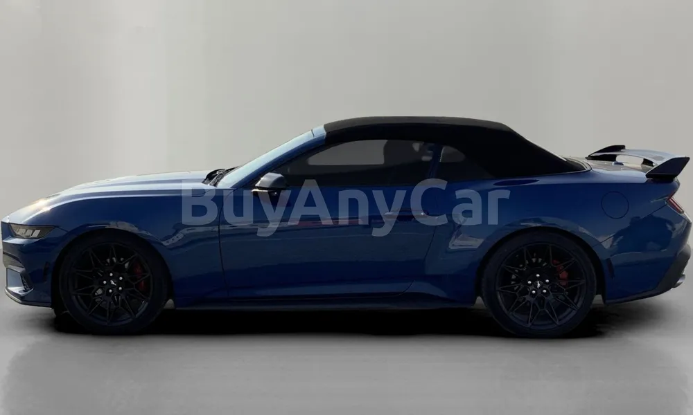 Vehicle photo 4