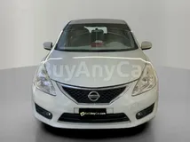 Nissan Tiida 2014