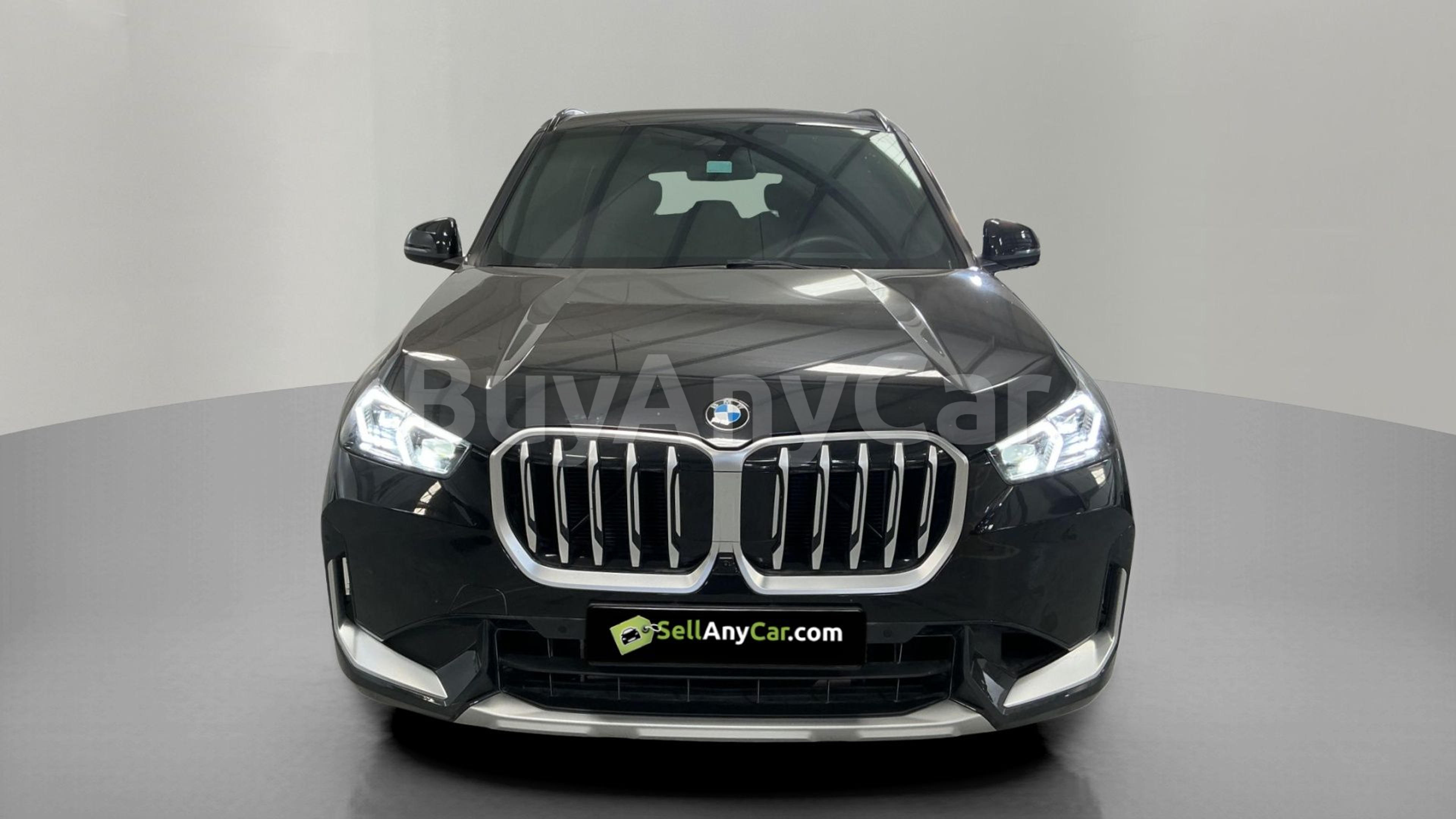 2025 BMW X1
