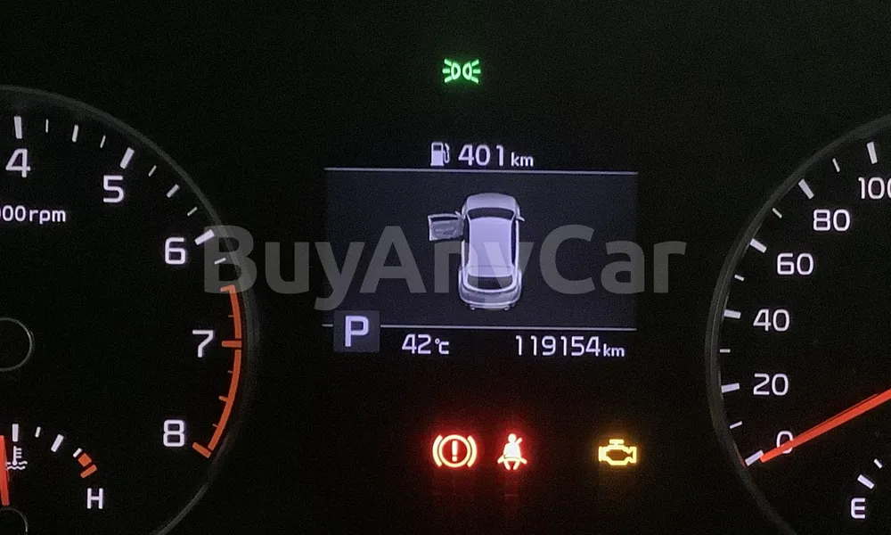 Vehicle photo 7