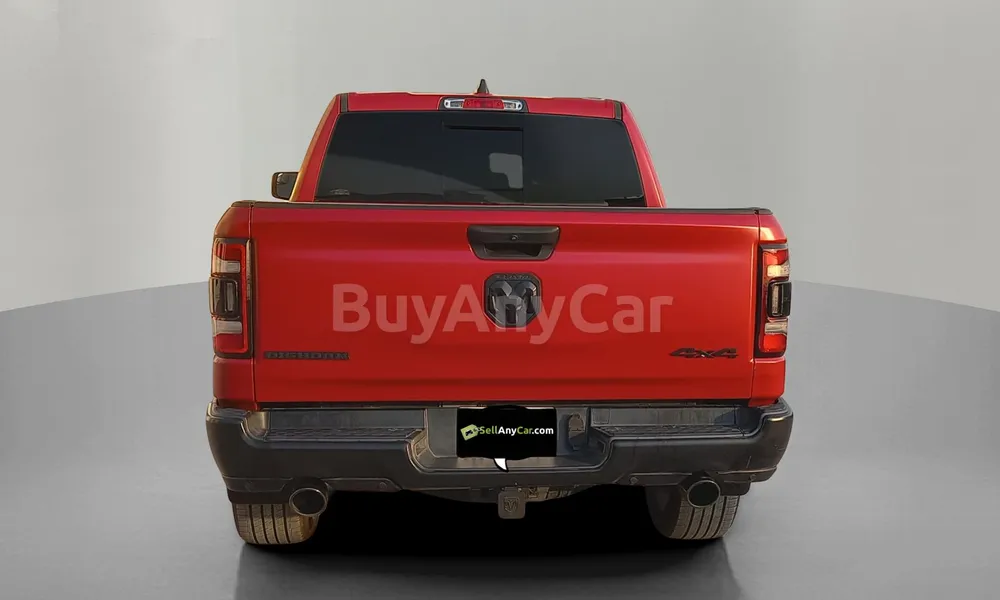 Vehicle photo 2