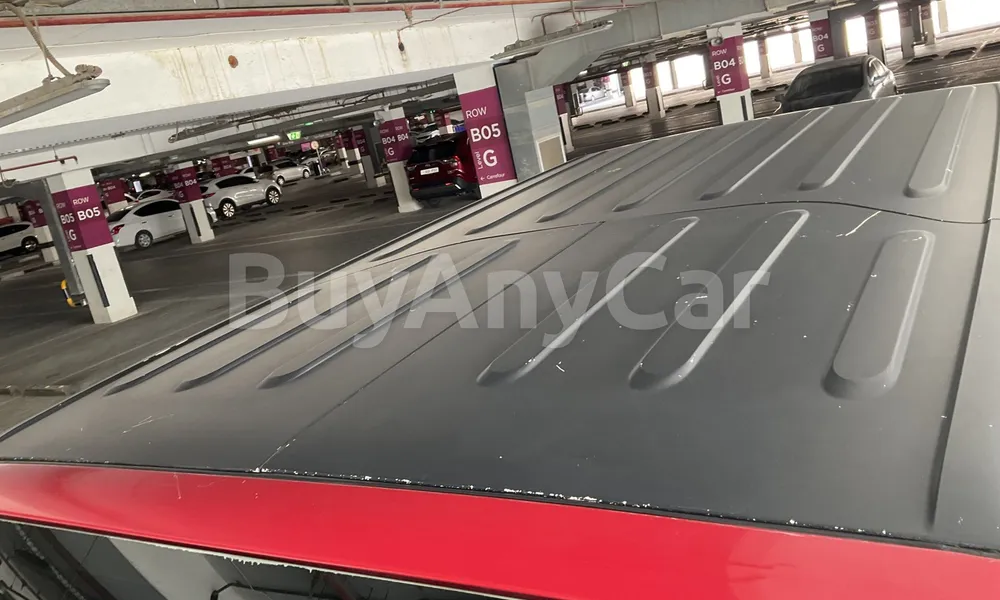 Vehicle photo 5