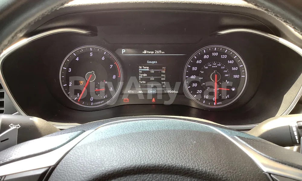 Vehicle photo 8