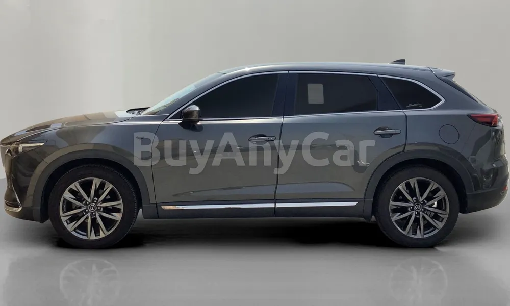 Vehicle photo 3