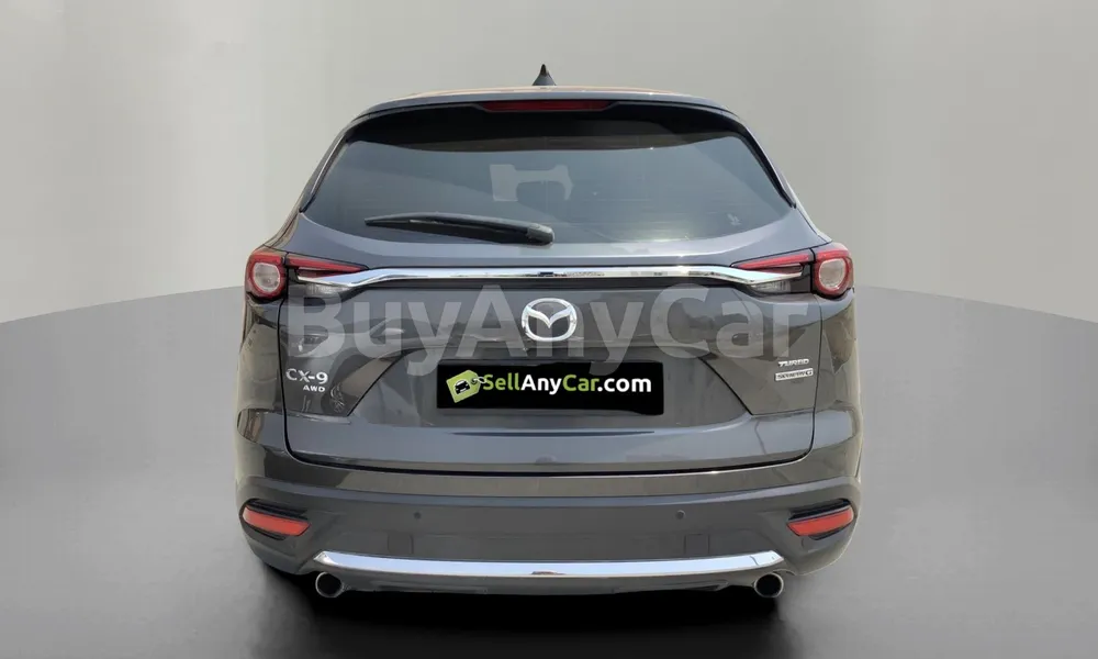 Vehicle photo 2