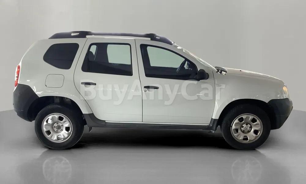 Vehicle photo 3