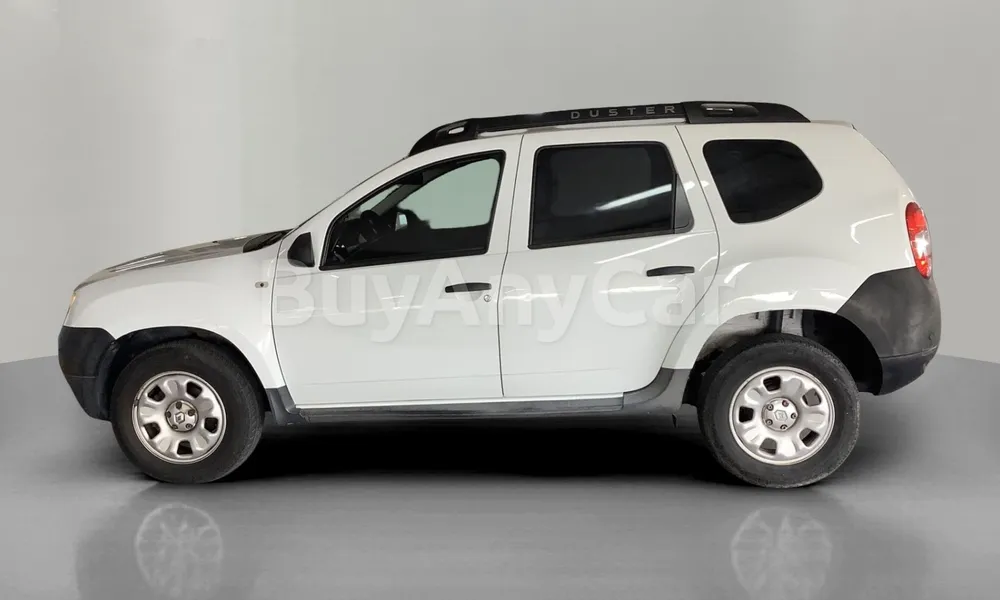 Vehicle photo 4