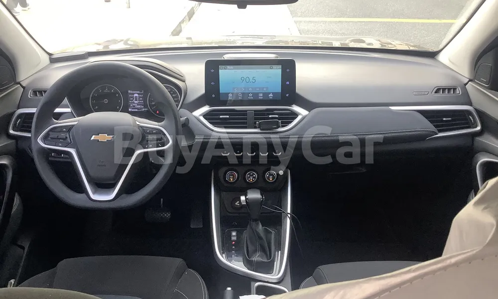 Vehicle photo 7