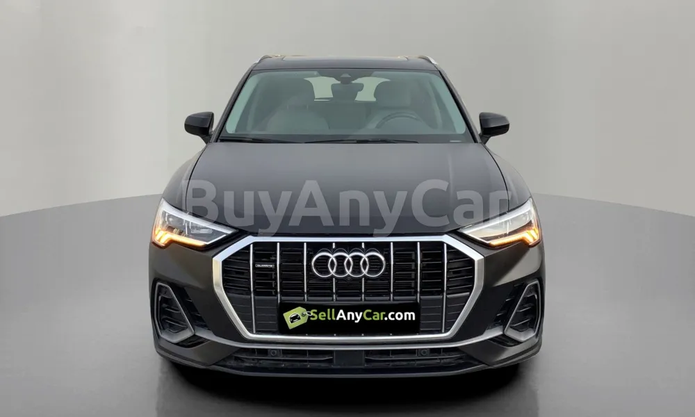 Vehicle photo 1