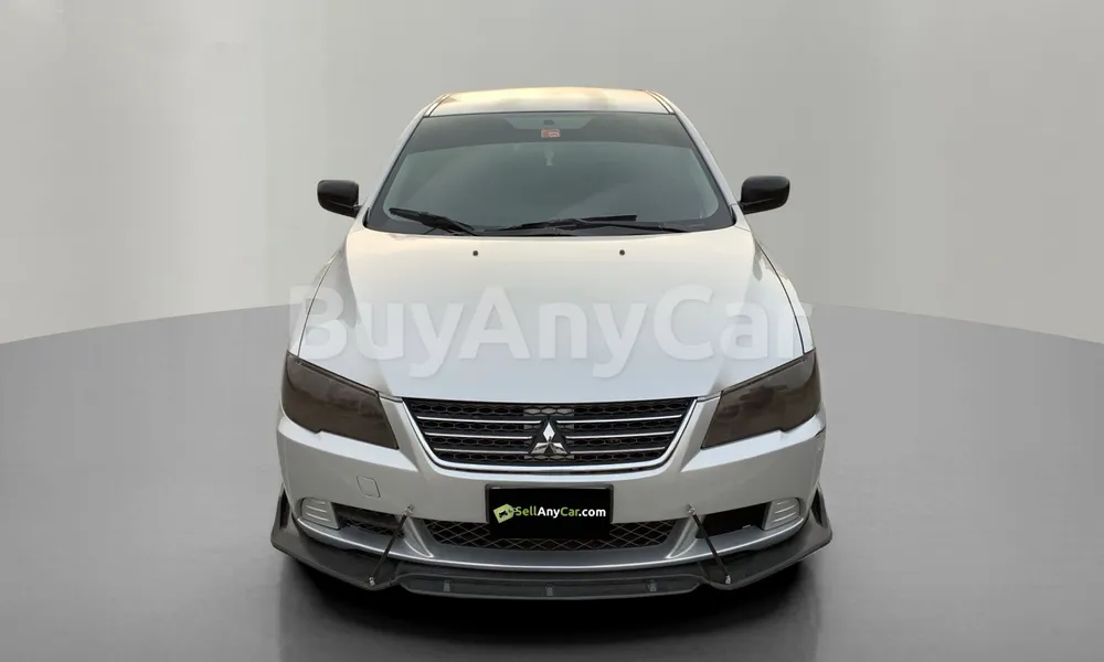 Vehicle photo 1