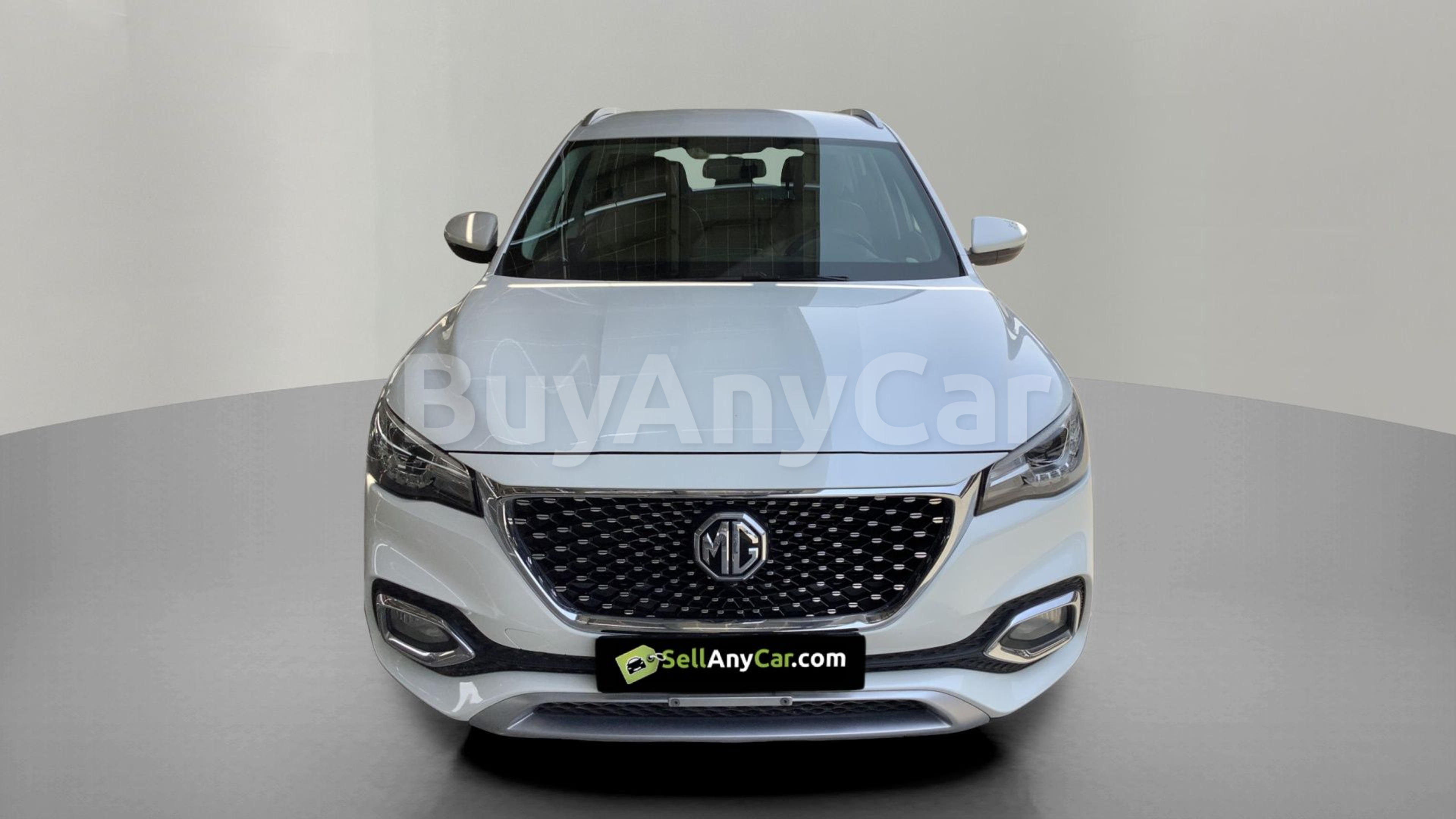 2022 MG HS