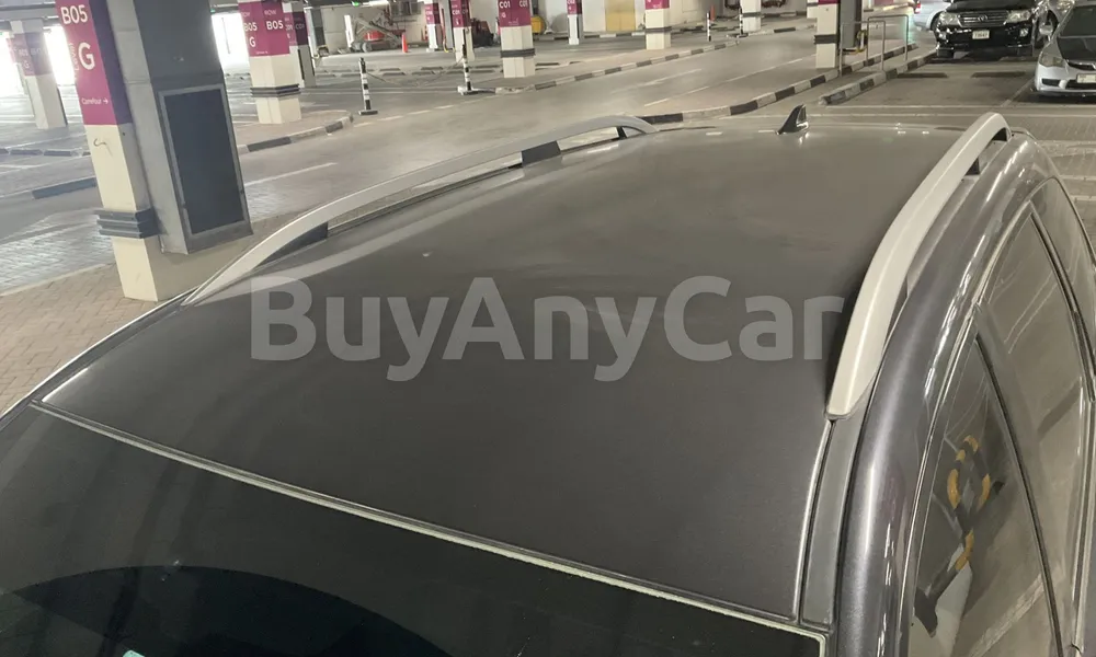 Vehicle photo 5
