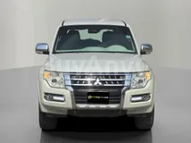 Mitsubishi Pajero 2015