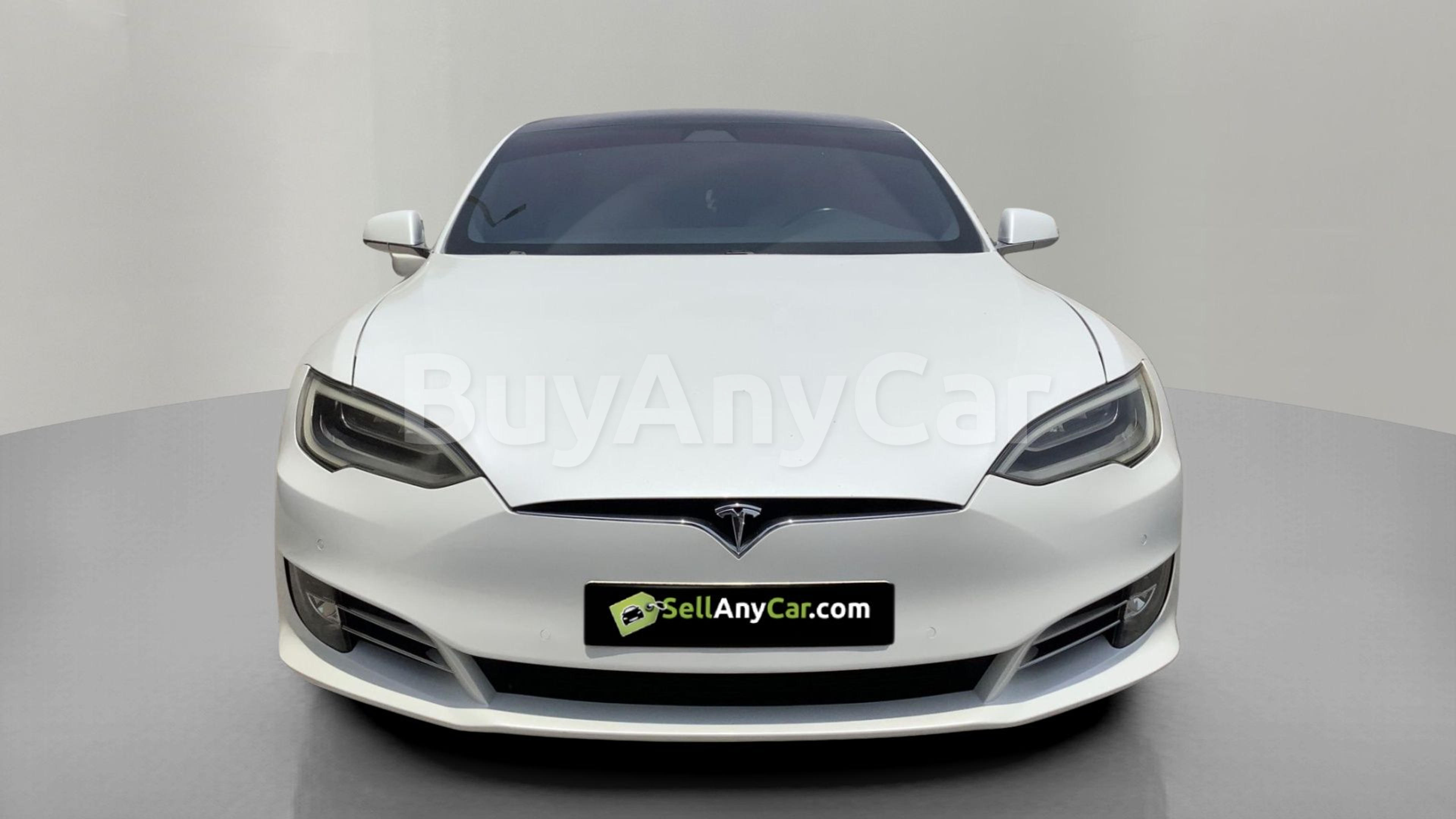 2018 TESLA Model S