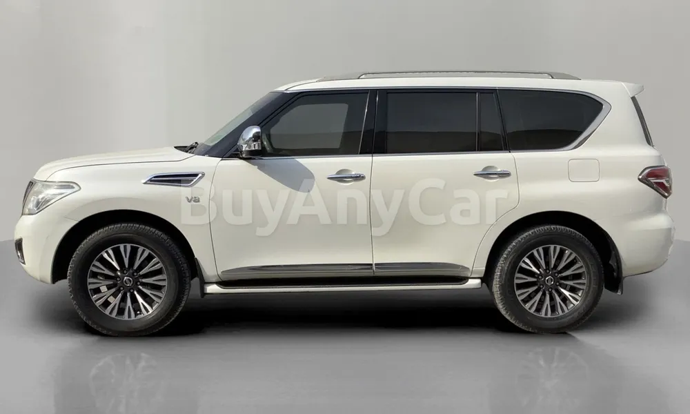 Vehicle photo 4