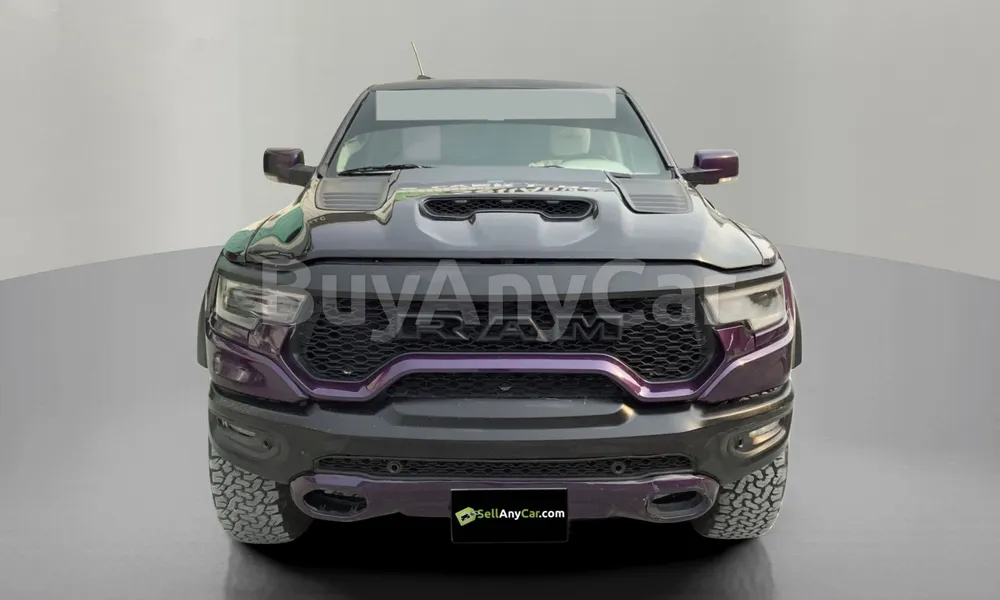 Vehicle photo 1
