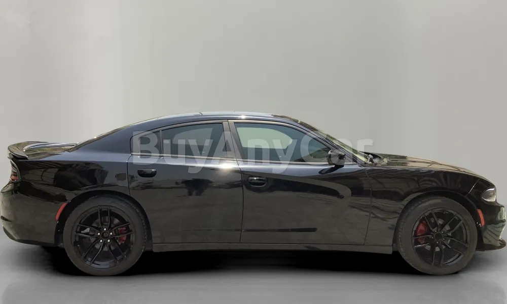 Vehicle photo 3