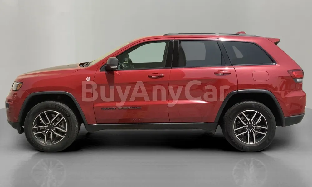Vehicle photo 4