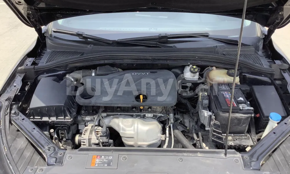 Vehicle photo 6