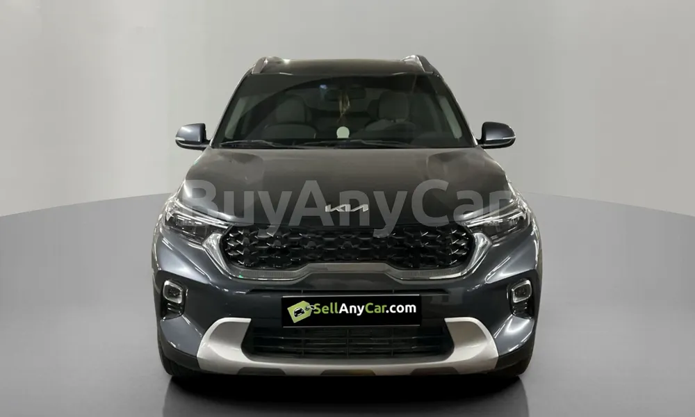 Vehicle photo 1