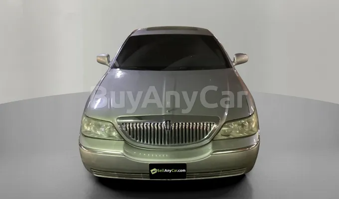 carsDetail