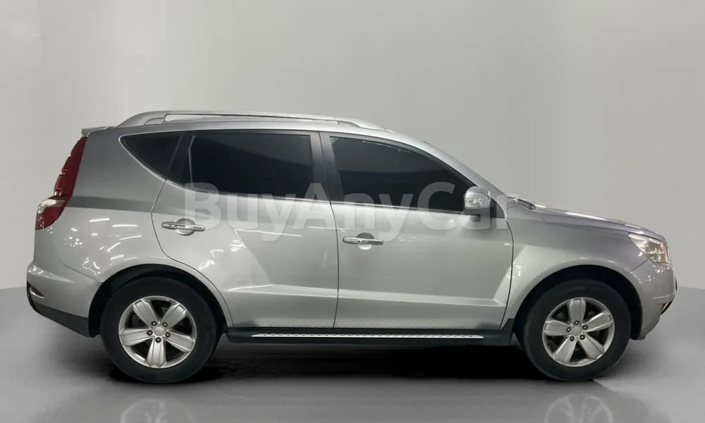 Vehicle photo 3