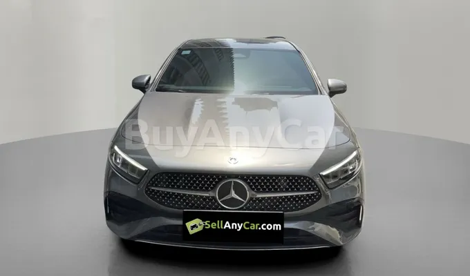 carsDetail
