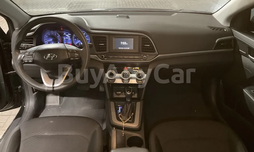 Vehicle photo 9
