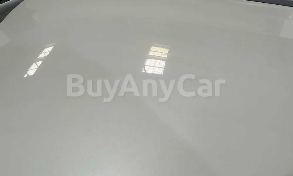 Vehicle photo 4