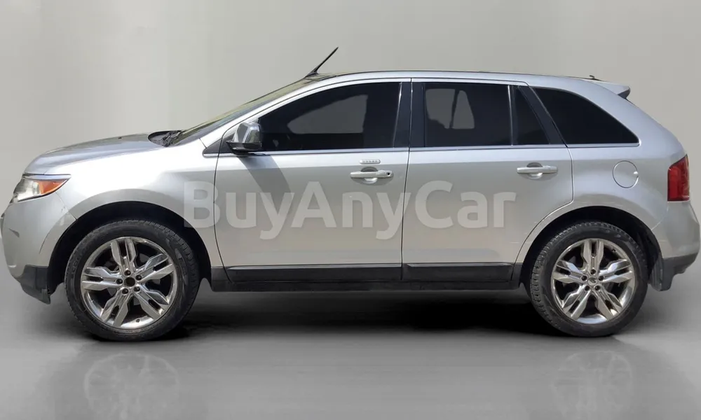 Vehicle photo 4