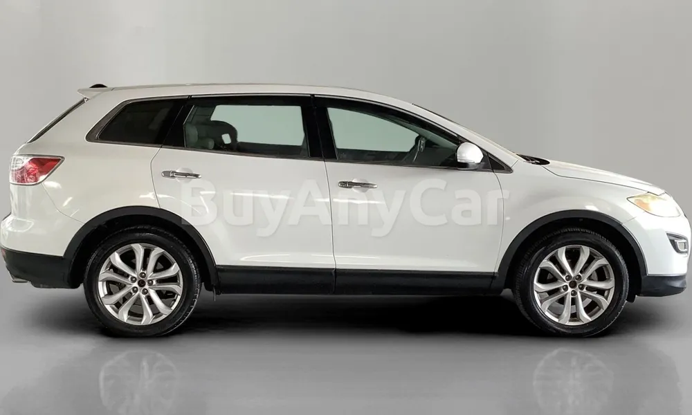 Vehicle photo 3