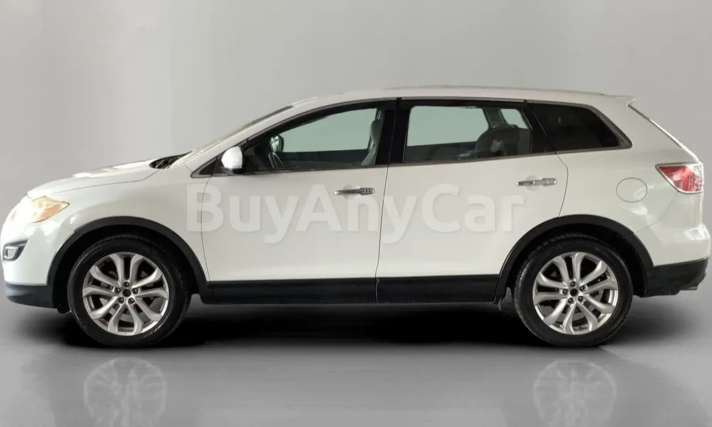 Vehicle photo 5