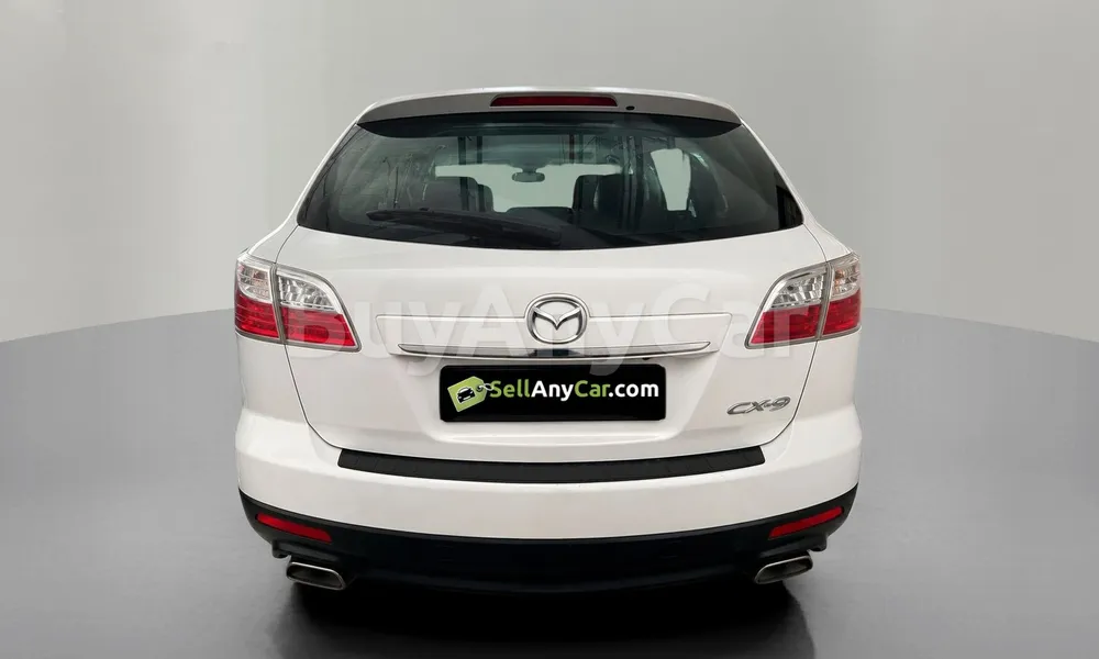 Vehicle photo 2