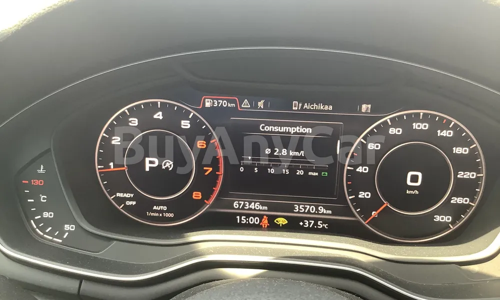 Vehicle photo 5
