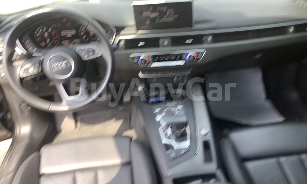 Vehicle photo 8