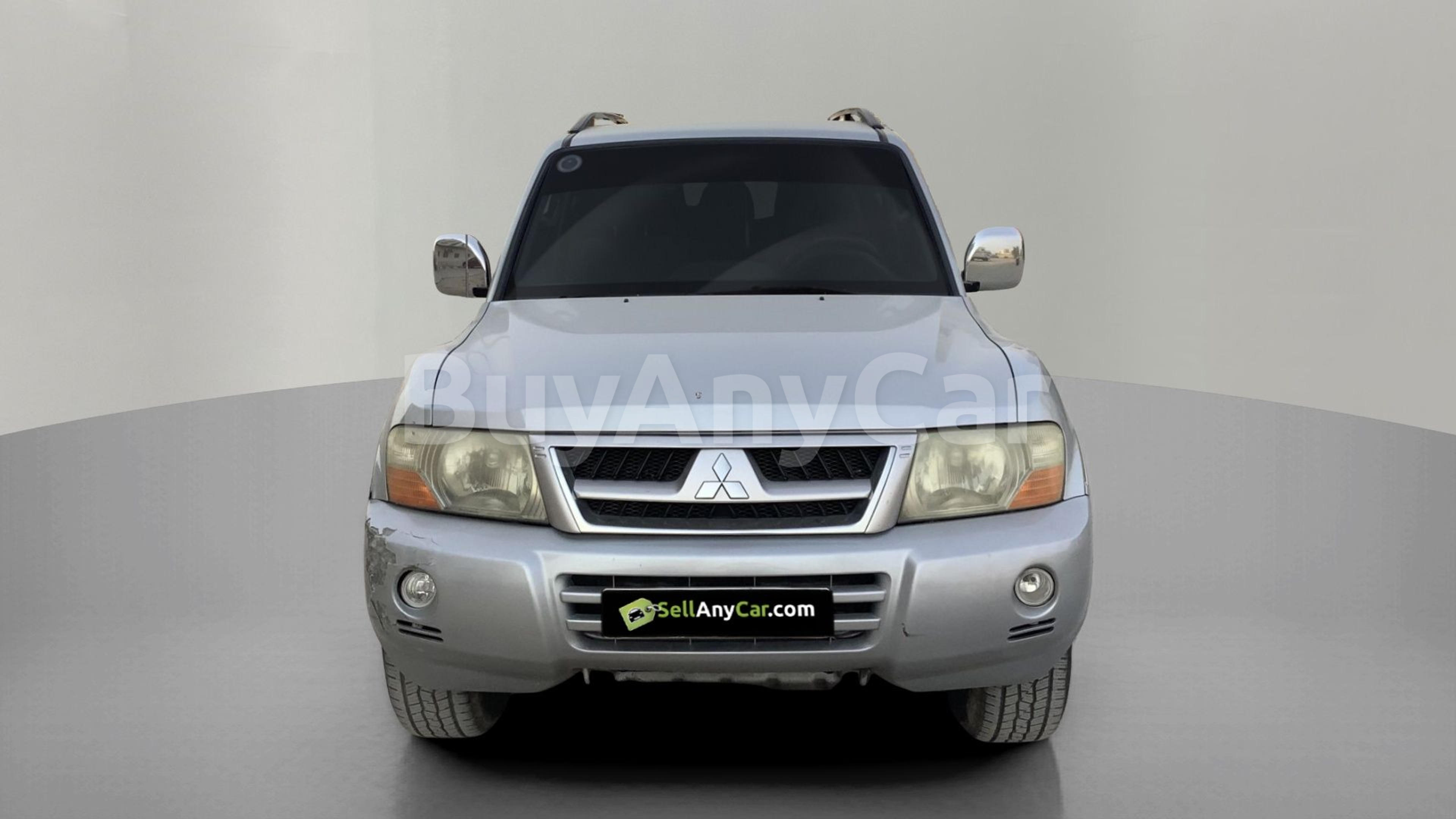 2006 Mitsubishi Pajero