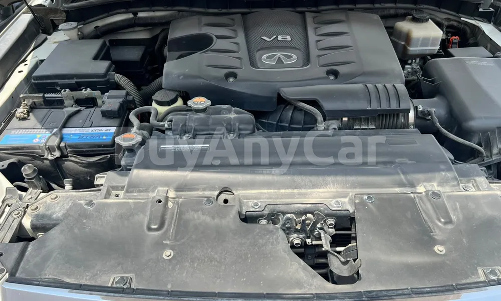 Vehicle photo 6